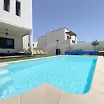 Casahost Aquavilla Villa *