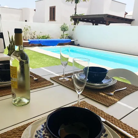 Casahost Aquavilla Costa Teguise