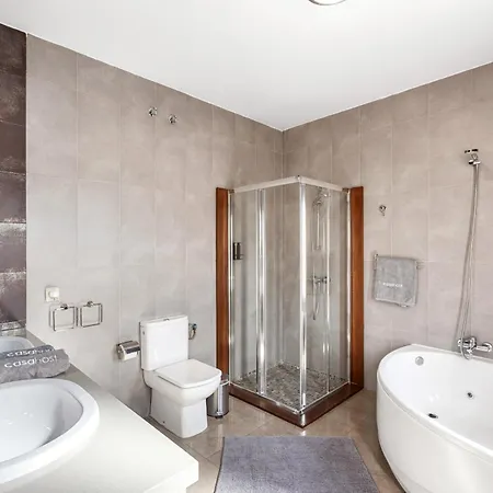 Casahost Aquavilla וילה *