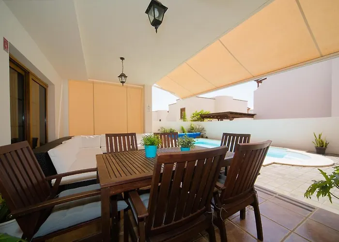 Willa Casahost Aquavilla Costa Teguise